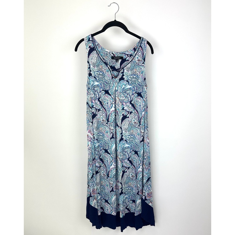 Blue Paisley Patterned Nightgown – Small