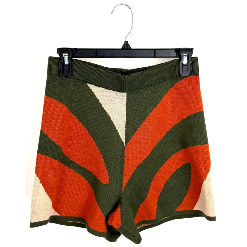 Green and Orange Knit Shorts – Size 4/6 and 2X Medium (Size 4/6)