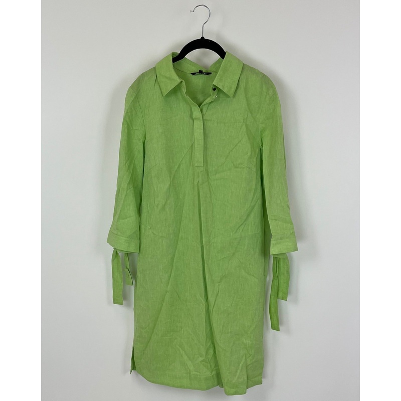 Light Green Dress – Size 2-4