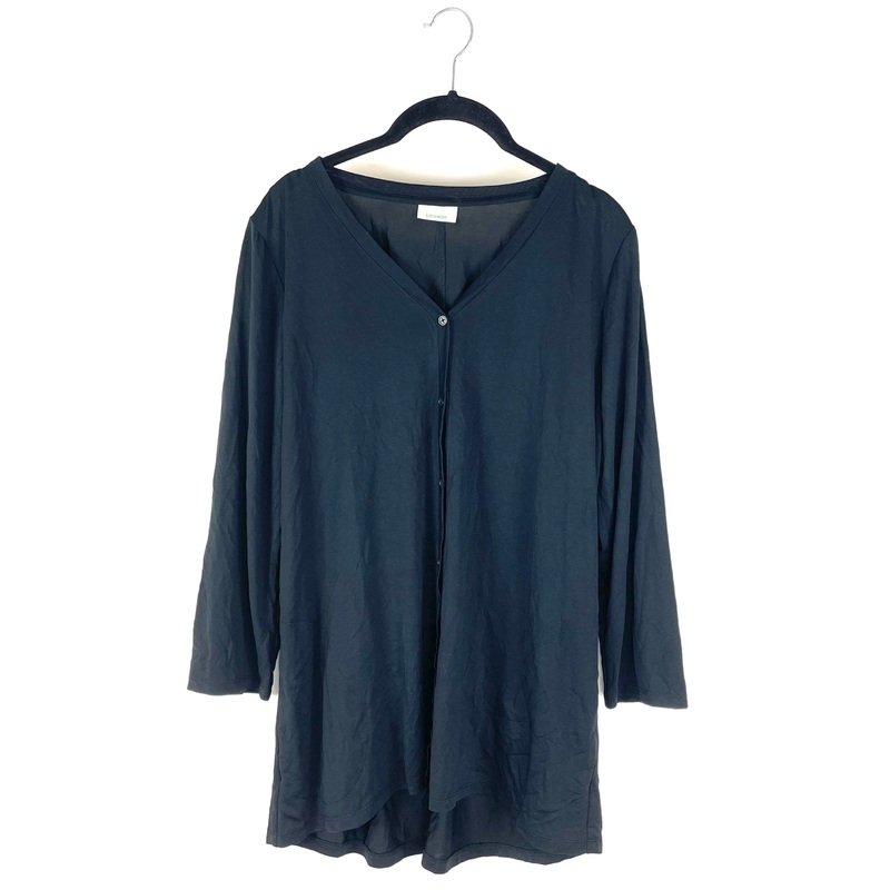 Black Long Sleeve – Size 6-8