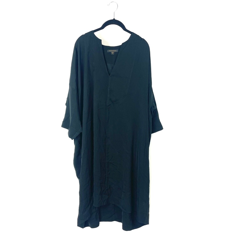 Black Lounge Dress / Nightgown – Small / Medium