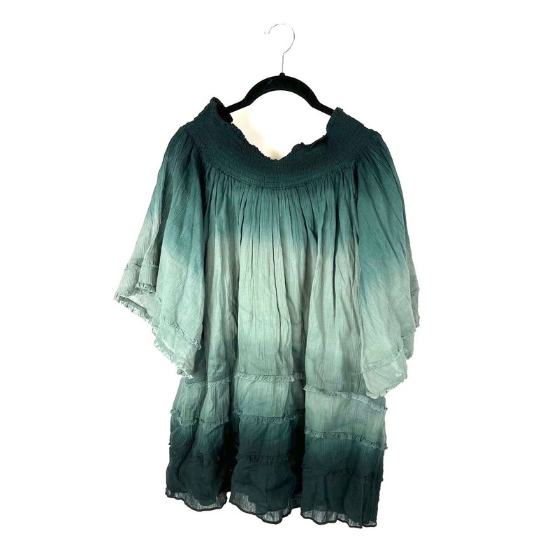 Green Ombr Off-The-Shoulder Dress – Small