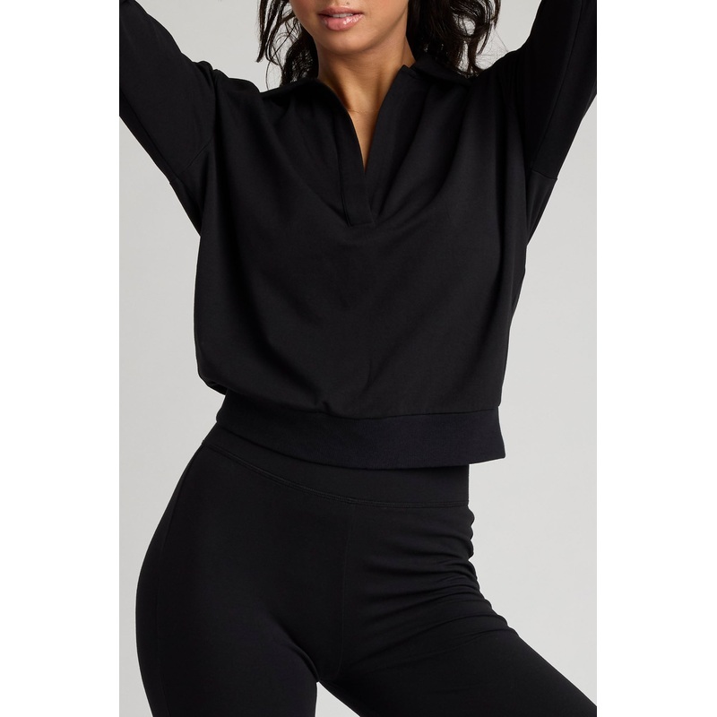 Club Pullover in Black XS Black