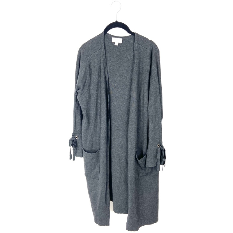 Grey Cardigan – Medium/Large