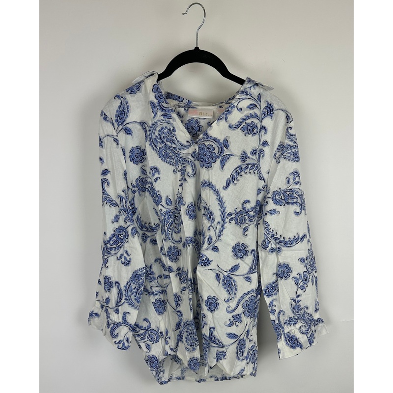 Blue Floral Scroll V-Neck Top- Size 6/8