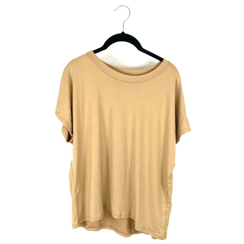 Tan Flowy T-Shirt – Small Small