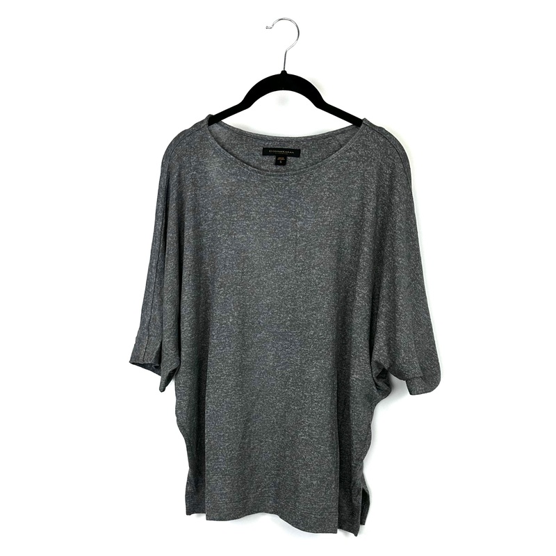 Dark Gray Lounge Top – Size 4-6