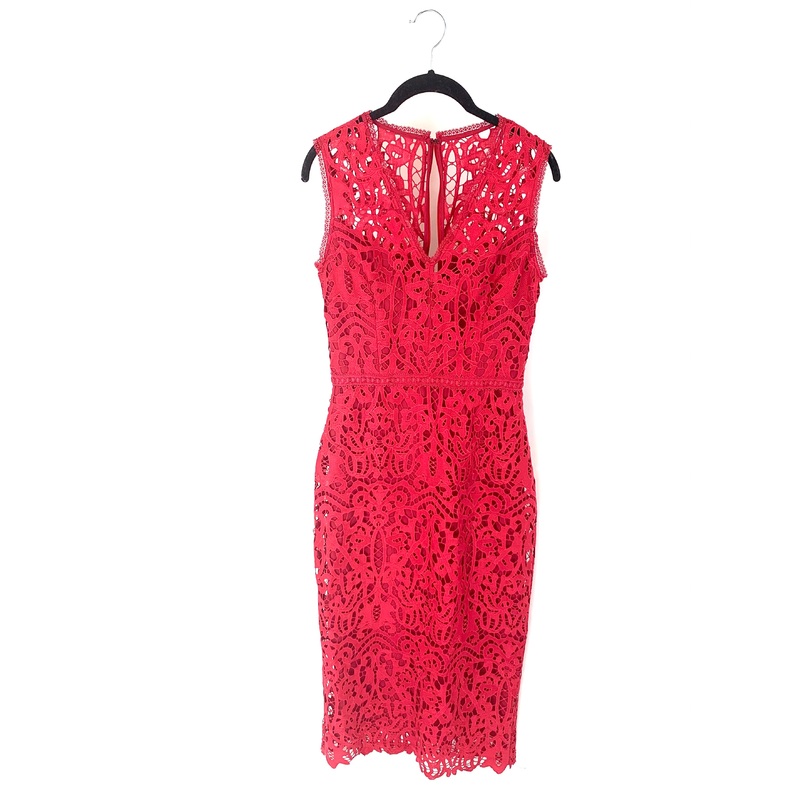 Red Sleeveless Lace V-Neck Dress – Size 4