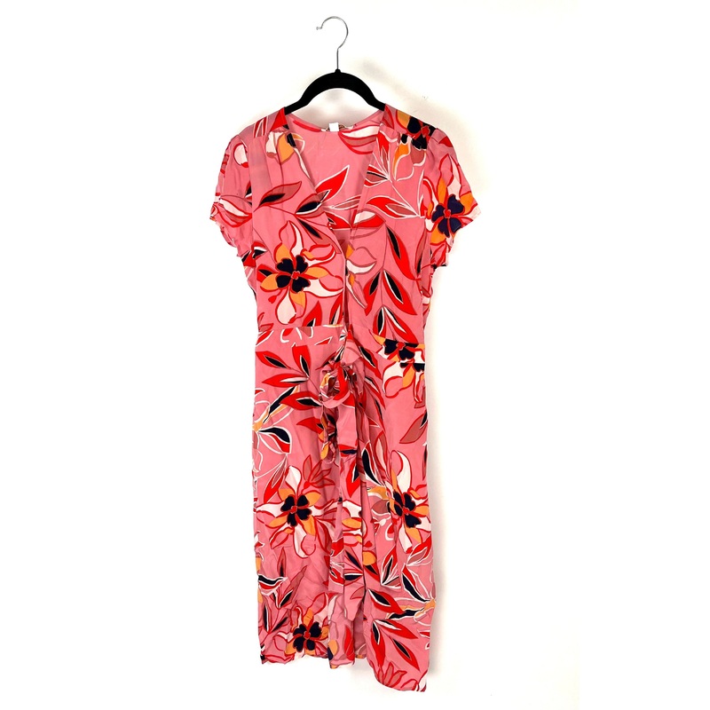 Pink and Multicolor Floral Print Dress – Extra Small, Small and Large Extra small (size 2)