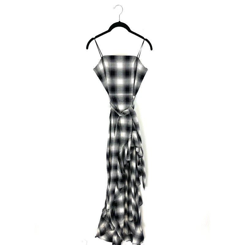 Black and White Plaid Dress – Size 4-6