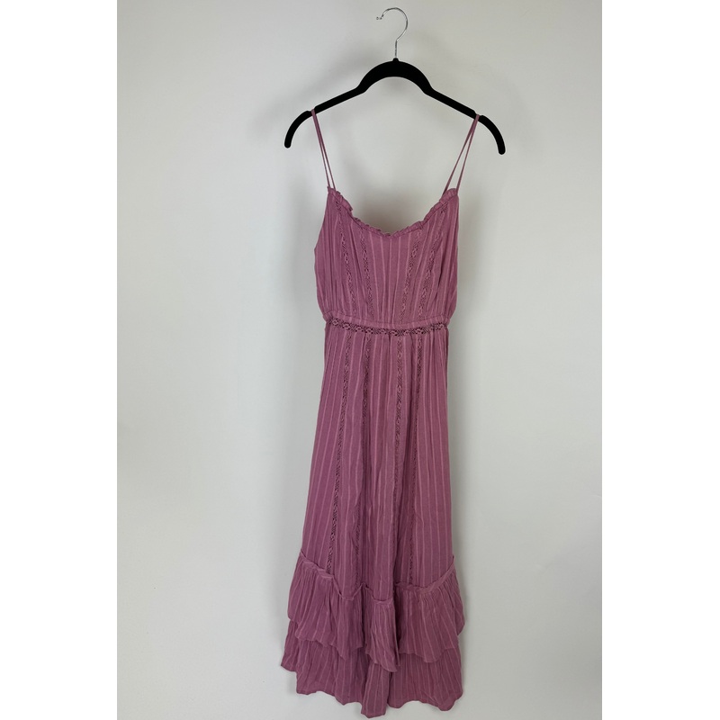 Dusty Pink Lace Maxi Dress – Size 0-2