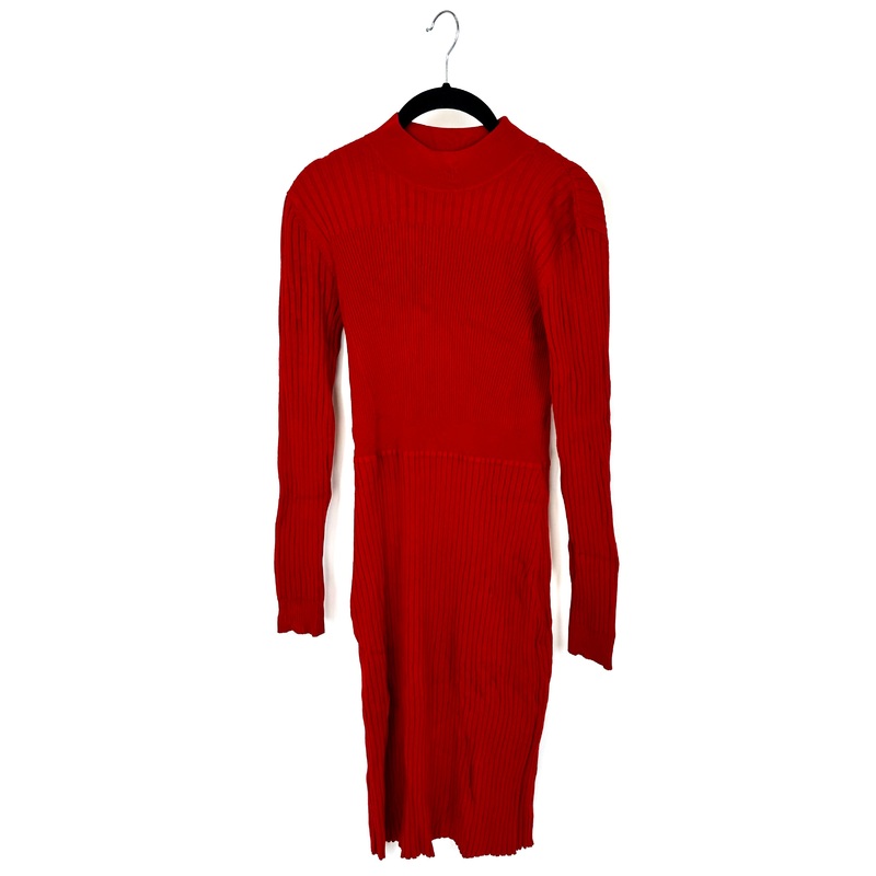 Red Fitted Ribbed Dress – Size 4/6