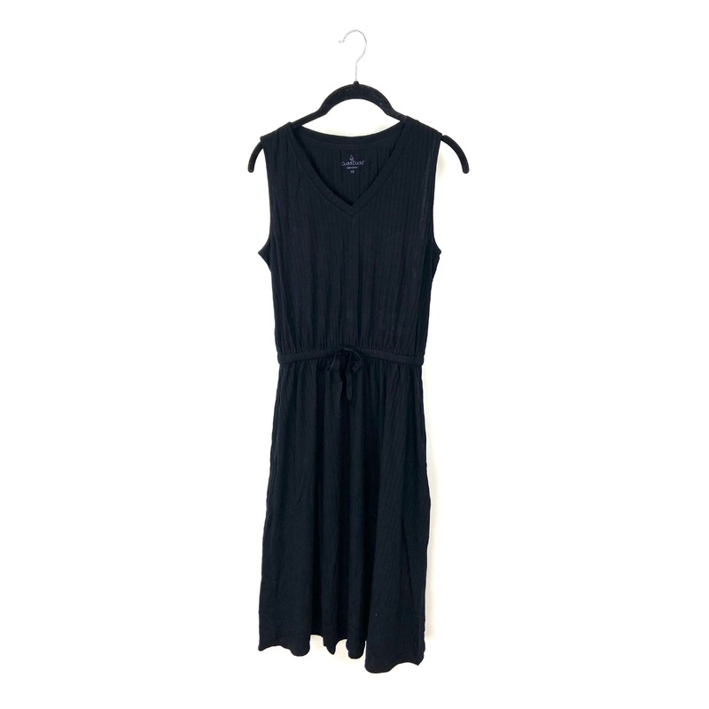 Black Dress – Size 2/4