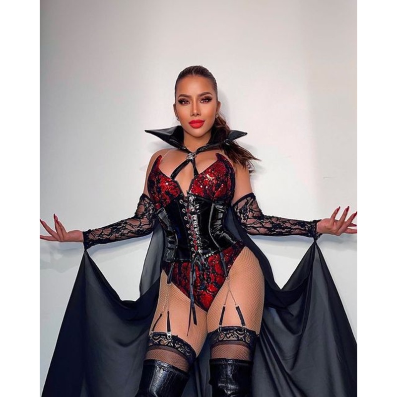 2pc Playboy Vampire Small Black/Red