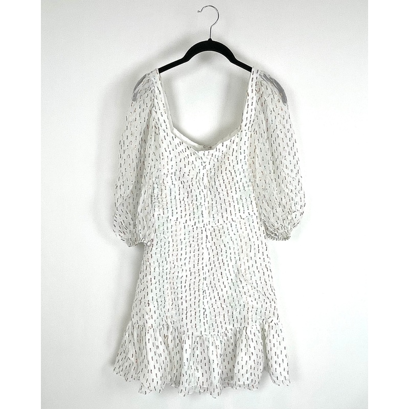 White And Metallic Mini Dress – Size 4/6