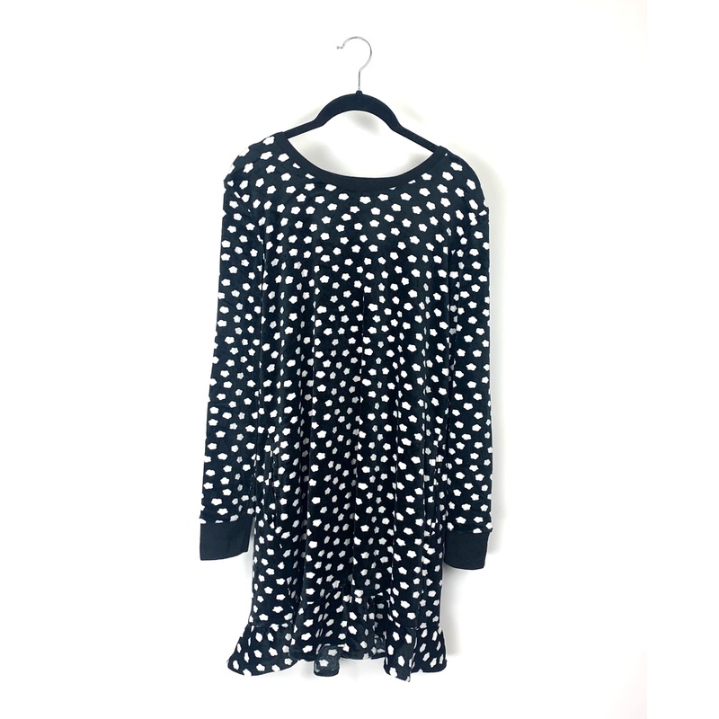 Black Cloud Print Nightgown – Small