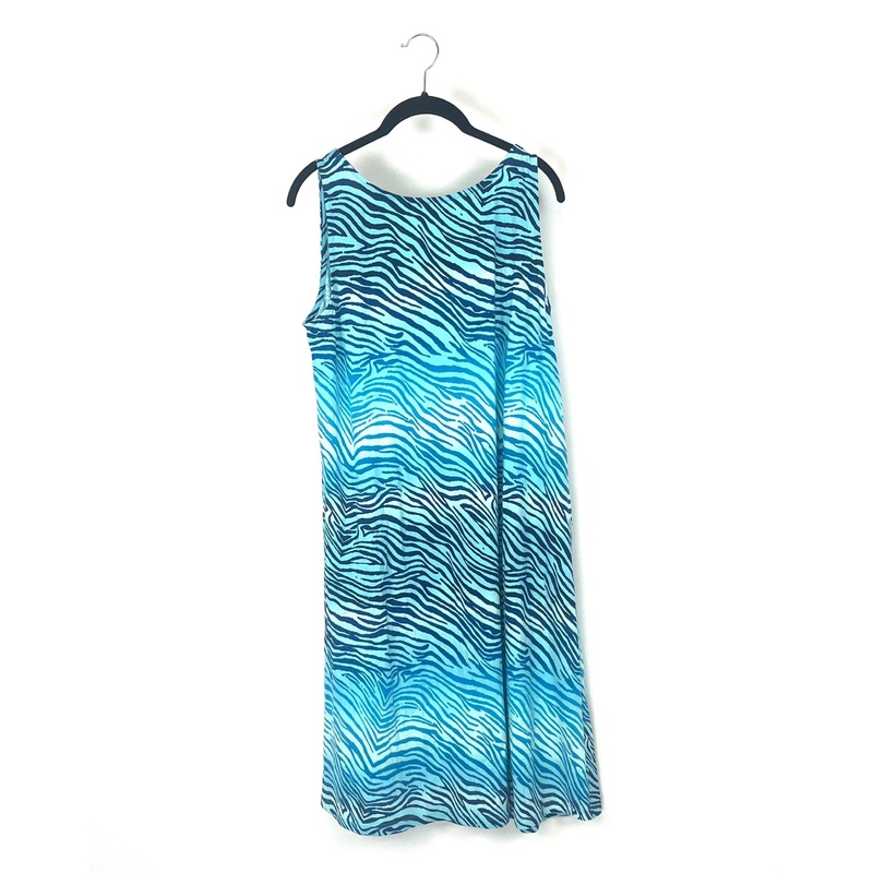 Soft Blue Animal Print Dress – Size 10/12