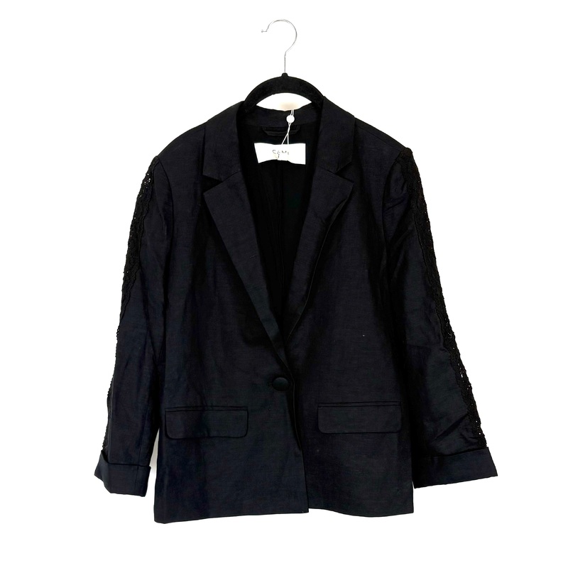 Black Blazer – Size 4/6