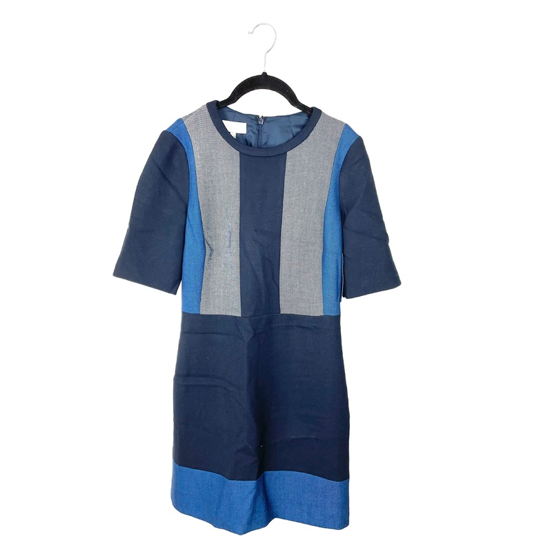 Color Block Navy Blue Dress – Size 6
