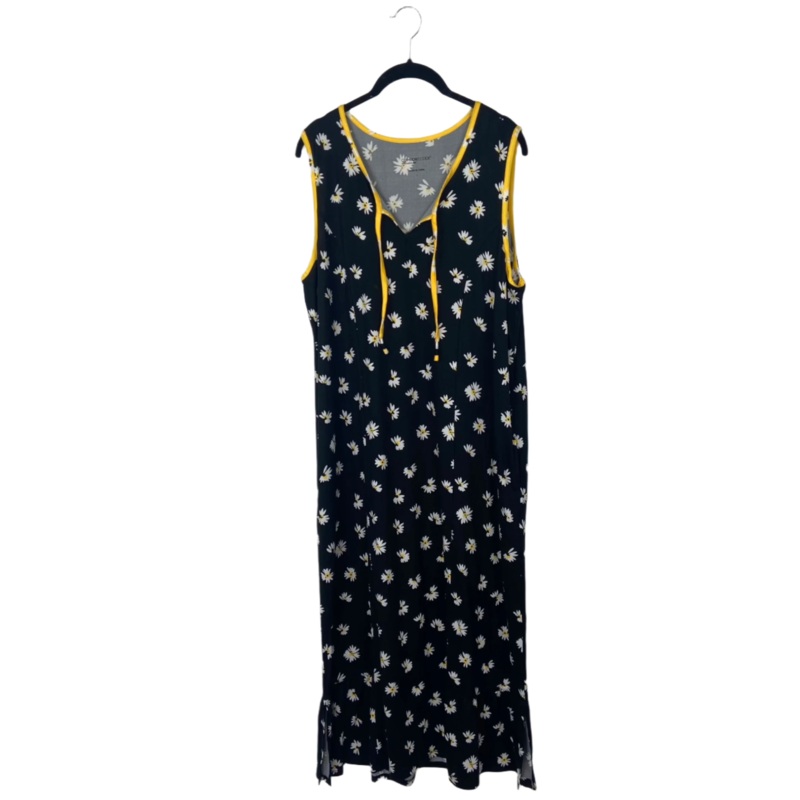 Black Daisy Dress – Size 6/8 & 14/16W Small (Size 6-8)